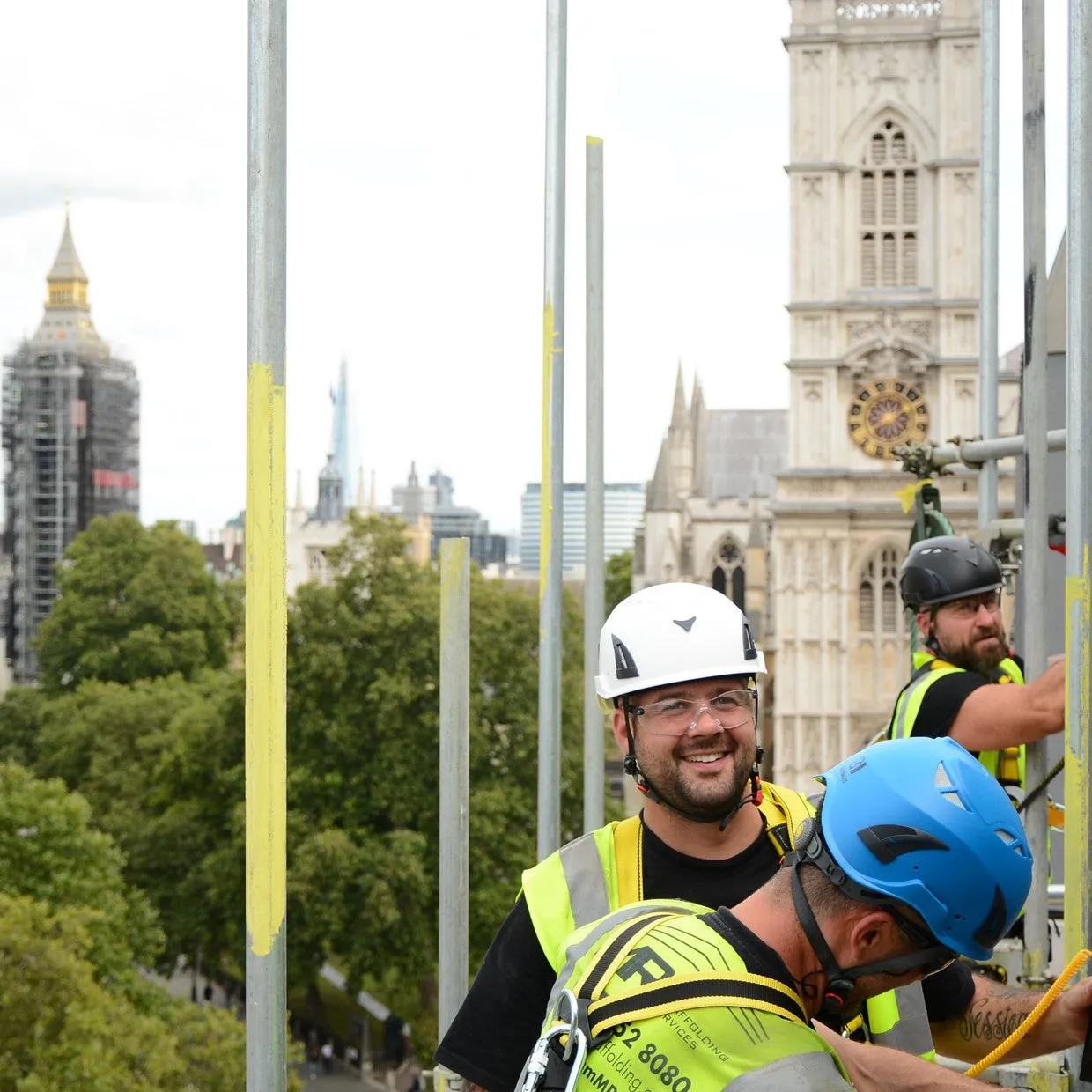 Helmet Kit 2 - Ear Defenders, Comfort Pads & BIGBEN Helmet